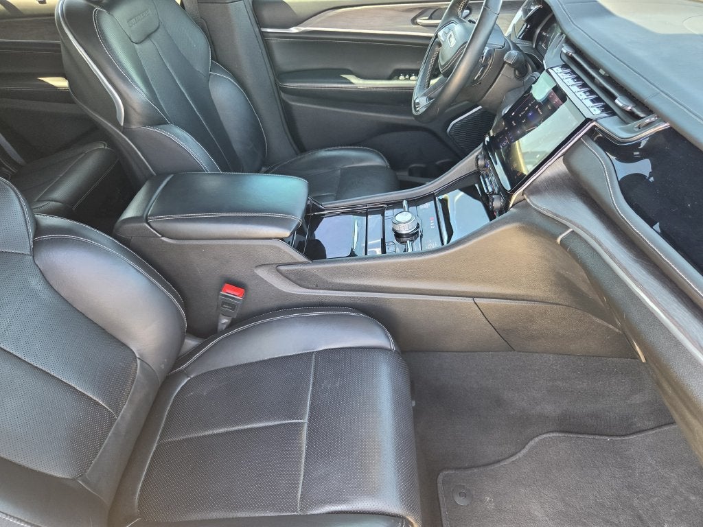 2023 Jeep Grand Cherokee L Overland