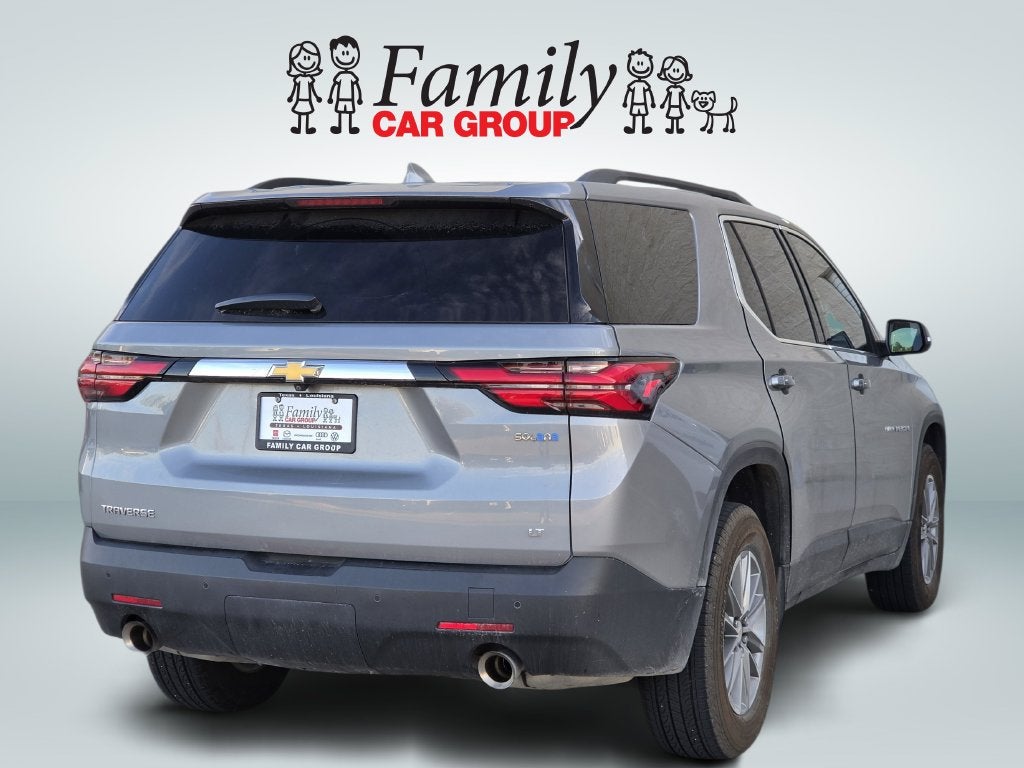 2023 Chevrolet Traverse LT Leather