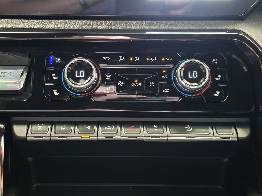 2025 GMC Sierra 2500HD AT4