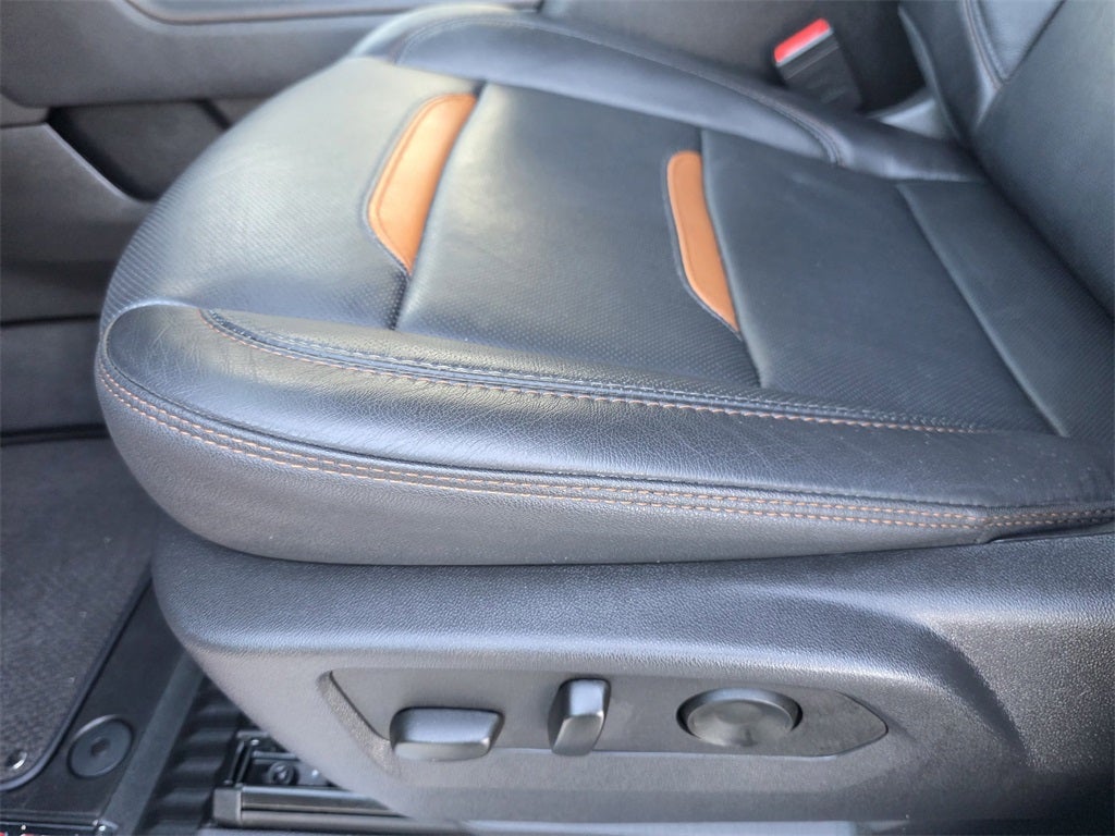 2025 GMC Sierra 2500HD AT4