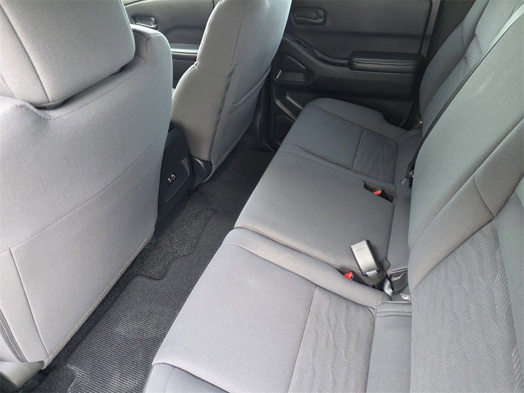 2025 Nissan Frontier S