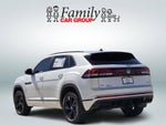 2026 Volkswagen Atlas Cross Sport 2.0T SEL R-Line Black