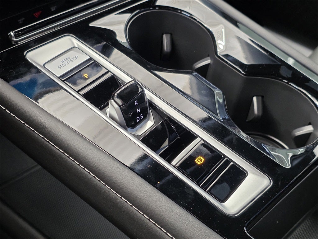 2026 Volkswagen Atlas Cross Sport 2.0T SEL R-Line Black