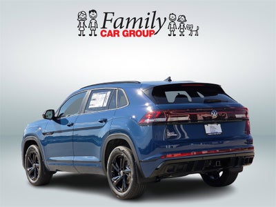 2026 Volkswagen Atlas Cross Sport 2.0T SEL R-Line Black