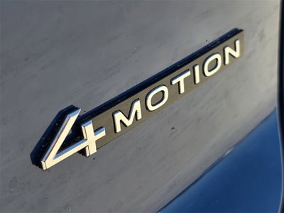 2026 Volkswagen Atlas Cross Sport 2.0T SEL R-Line Black