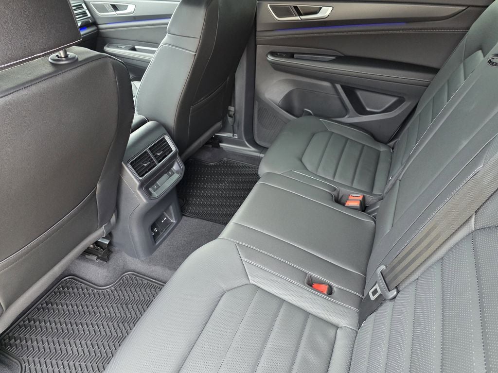 2026 Volkswagen Atlas Cross Sport 2.0T SEL R-Line Black