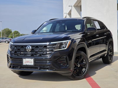 2026 Volkswagen Atlas Cross Sport 2.0T SEL R-Line Black