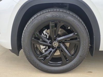 2026 Volkswagen Atlas Cross Sport 2.0T SEL R-Line Black