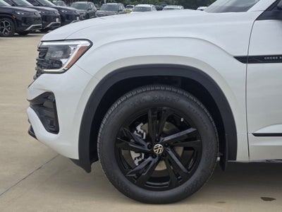 2026 Volkswagen Atlas Cross Sport 2.0T SEL R-Line Black