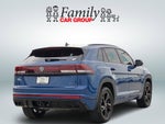 2025 Volkswagen Atlas Cross Sport 2.0T SEL R-Line Black