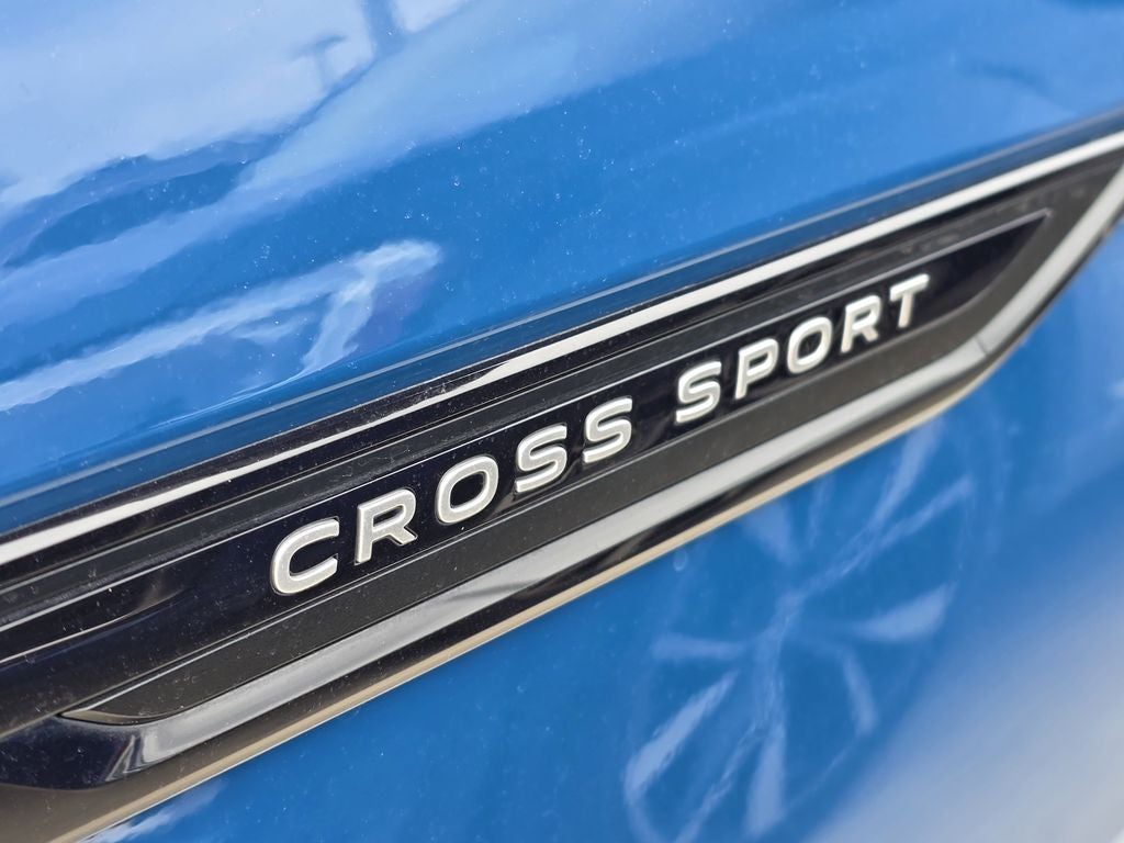 2025 Volkswagen Atlas Cross Sport 2.0T SEL R-Line Black