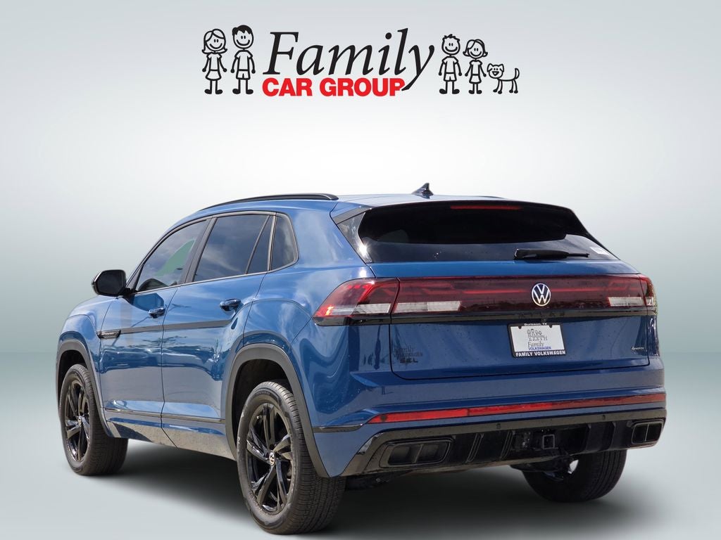 2025 Volkswagen Atlas Cross Sport 2.0T SEL R-Line Black