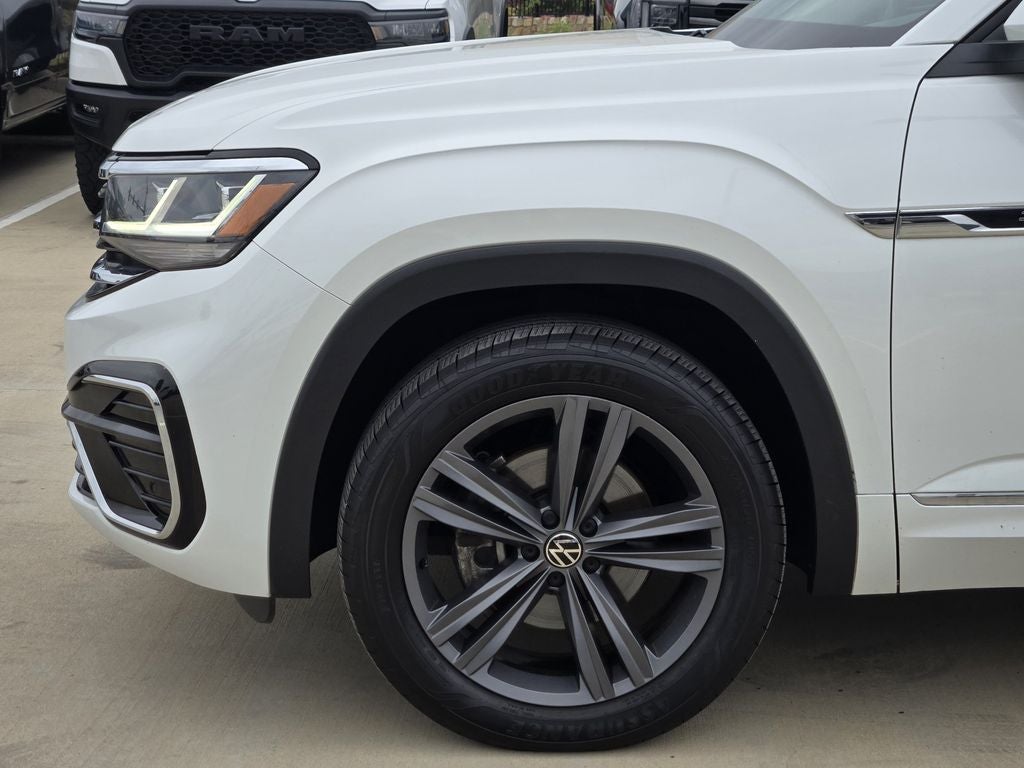 2022 Volkswagen Atlas 3.6L V6 SEL R-Line