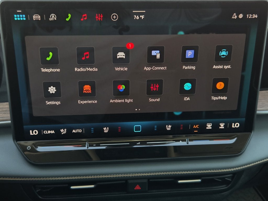 2027 Volkswagen Atlas 2.0T SE