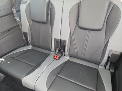 2027 Volkswagen Atlas 2.0T SE