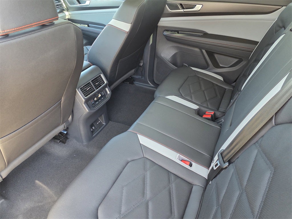 2026 Volkswagen Atlas 2.0T Peak Edition