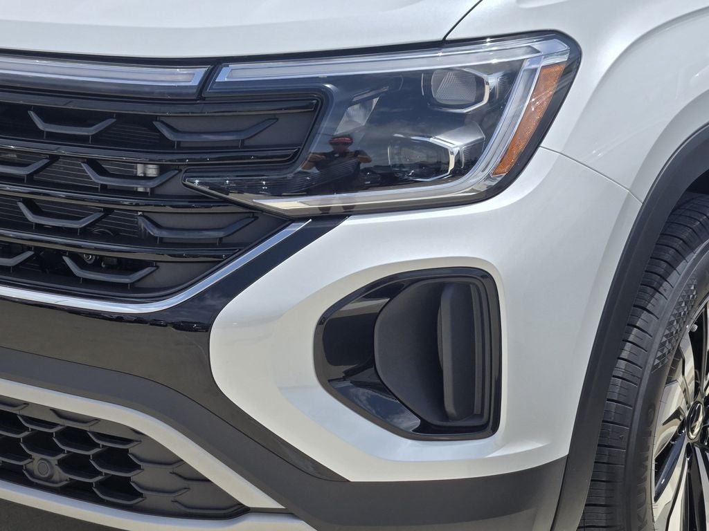 2026 Volkswagen Atlas Cross Sport 2.0T SE