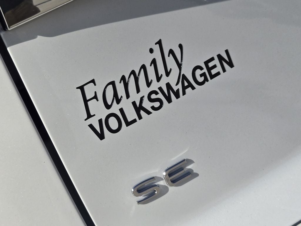 2026 Volkswagen Atlas Cross Sport 2.0T SE