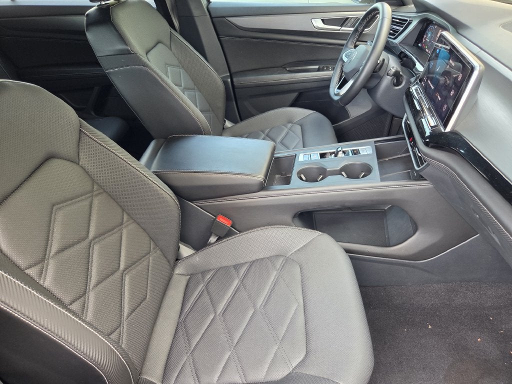 2024 Volkswagen Atlas Cross Sport 2.0T SE
