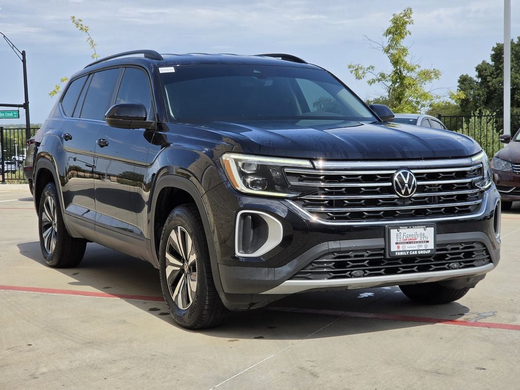 2024 Volkswagen Atlas 2.0T SE