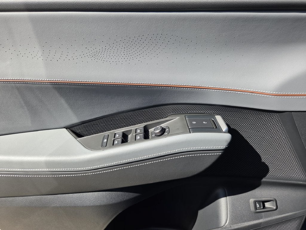 2027 Volkswagen Atlas SEL Premium R-Line