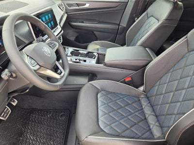 2026 Volkswagen Atlas Cross Sport SEL Premium R-Line