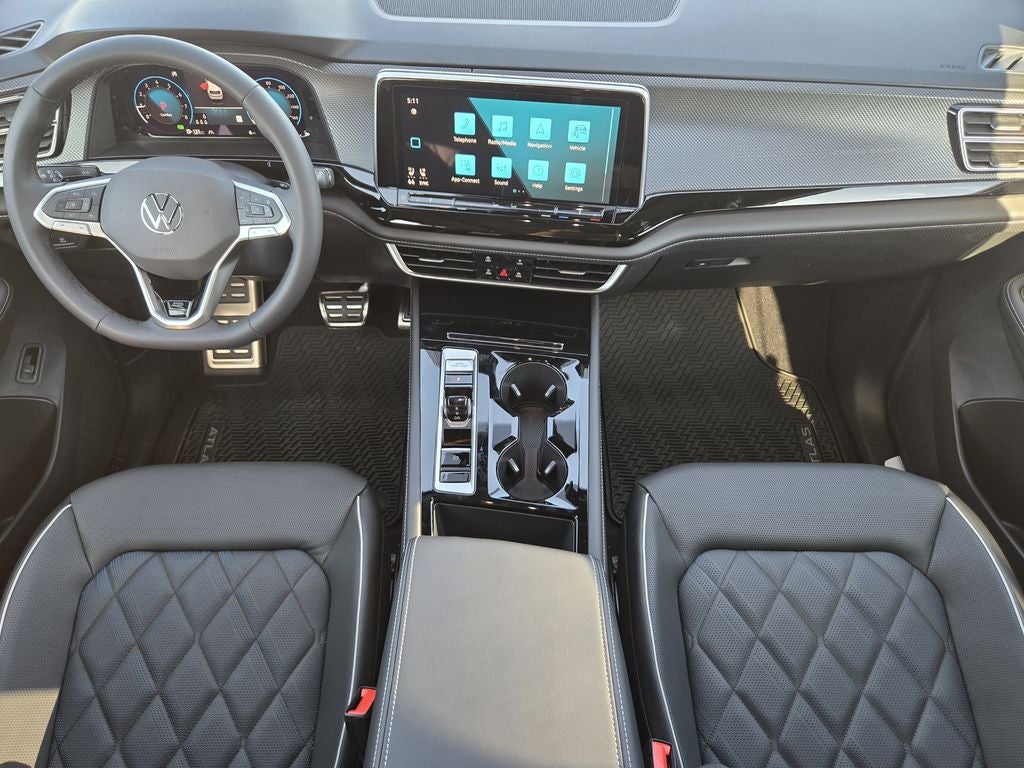 2026 Volkswagen Atlas Cross Sport 2.0T SEL Premium R-Line