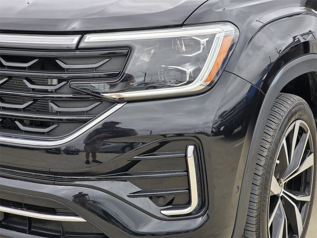 2025 Volkswagen Atlas Cross Sport 2.0T SEL Premium R-Line