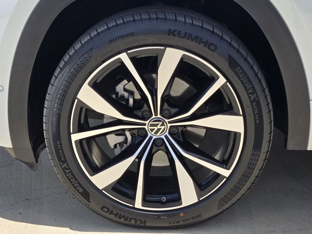 2024 Volkswagen Atlas 2.0T SEL Premium R-Line