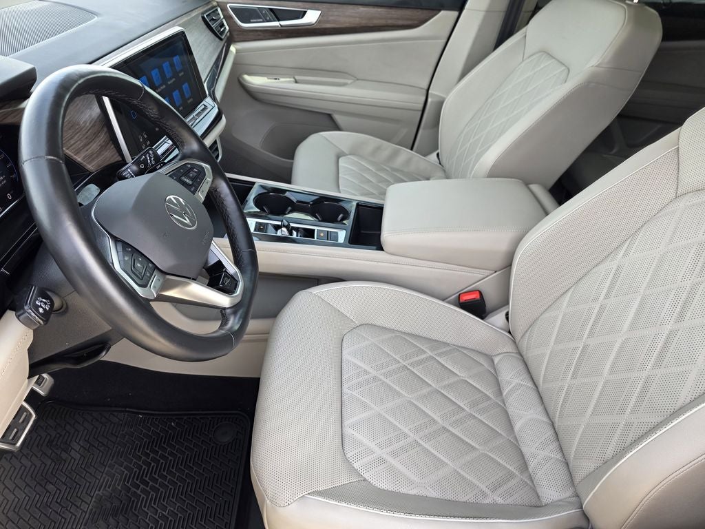 2025 Volkswagen Atlas 2.0T SEL Premium R-Line