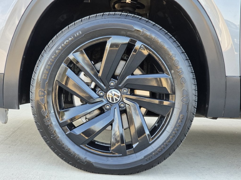 2022 Volkswagen Atlas Cross Sport 3.6L V6 SE w/Technology