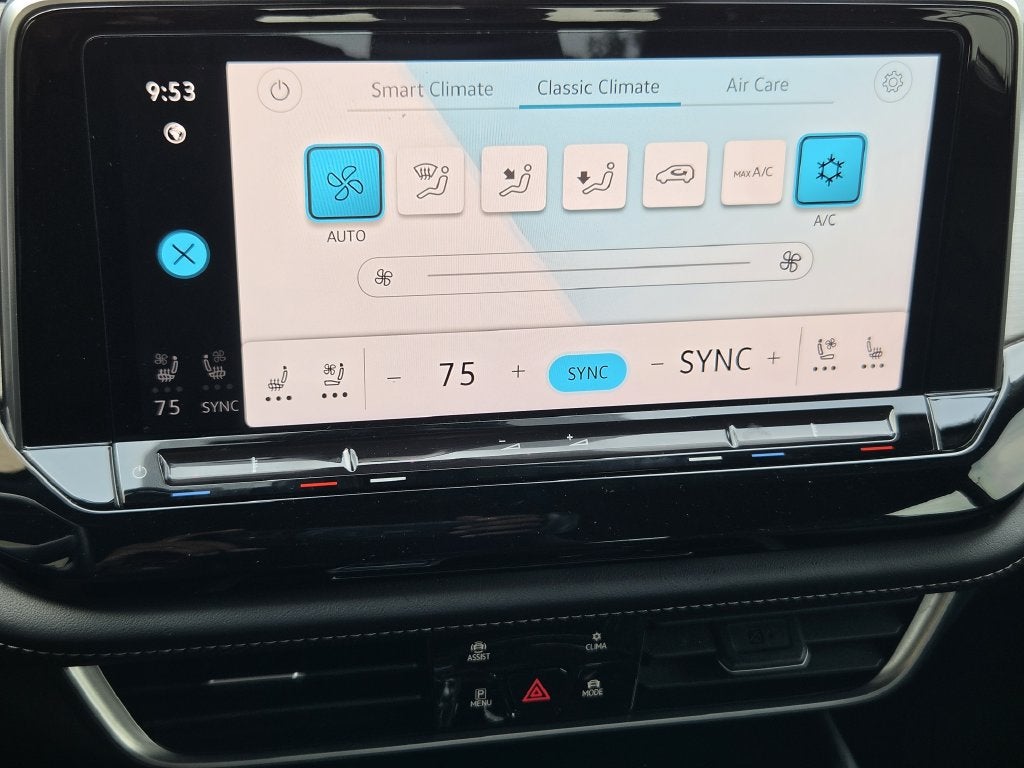 2024 Volkswagen Atlas Cross Sport 2.0T SE w/Technology