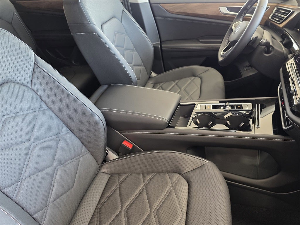 2026 Volkswagen Atlas 2.0T SE w/ Technology