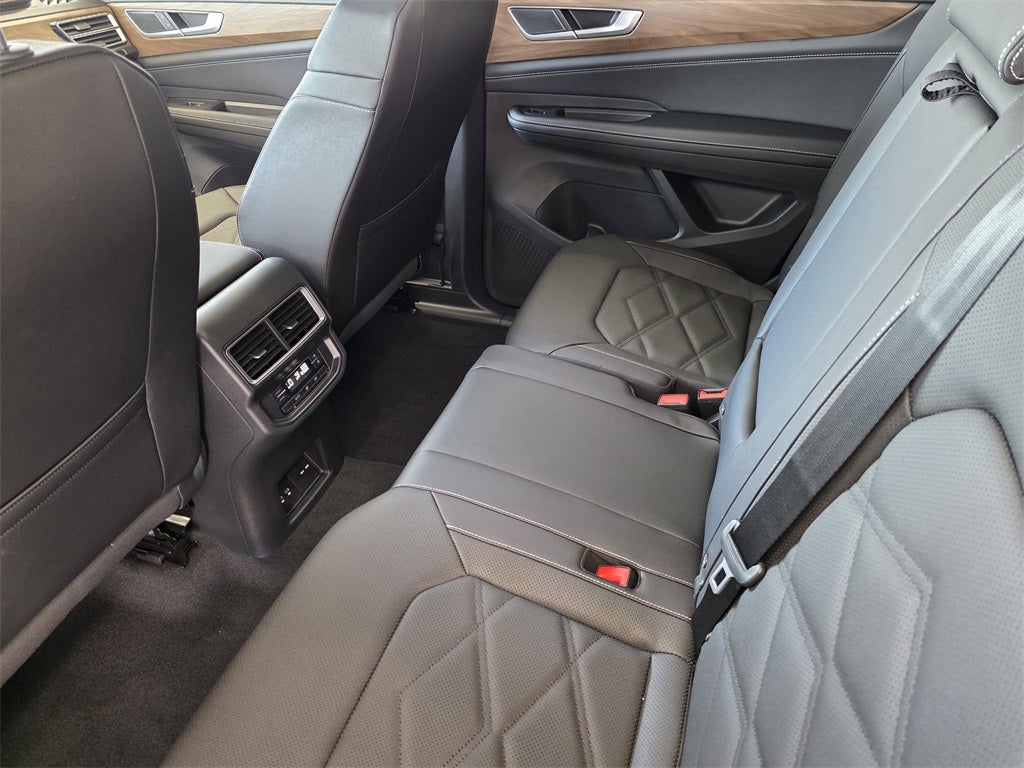 2026 Volkswagen Atlas 2.0T SE w/ Technology