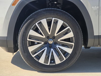 2027 Volkswagen Atlas SE w/Technology