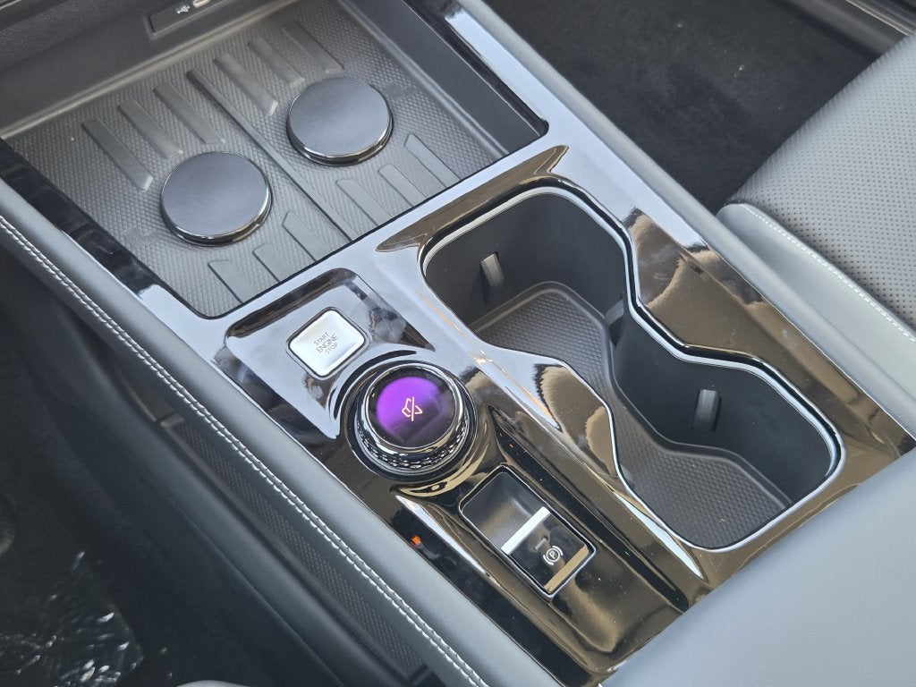 2027 Volkswagen Atlas SE w/Technology