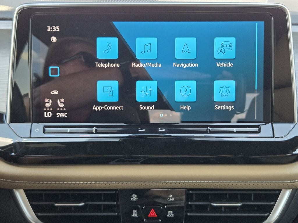 2026 Volkswagen Atlas Cross Sport 2.0T SE W/TECHNOLOGY
