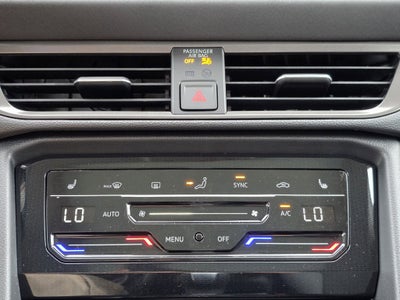 2026 Volkswagen Taos 1.5T SE Black