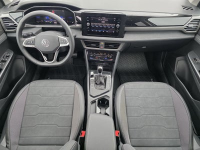 2026 Volkswagen Taos 1.5T SE Black