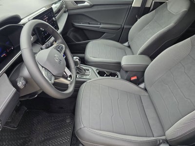 2026 Volkswagen Taos 1.5T SE Black