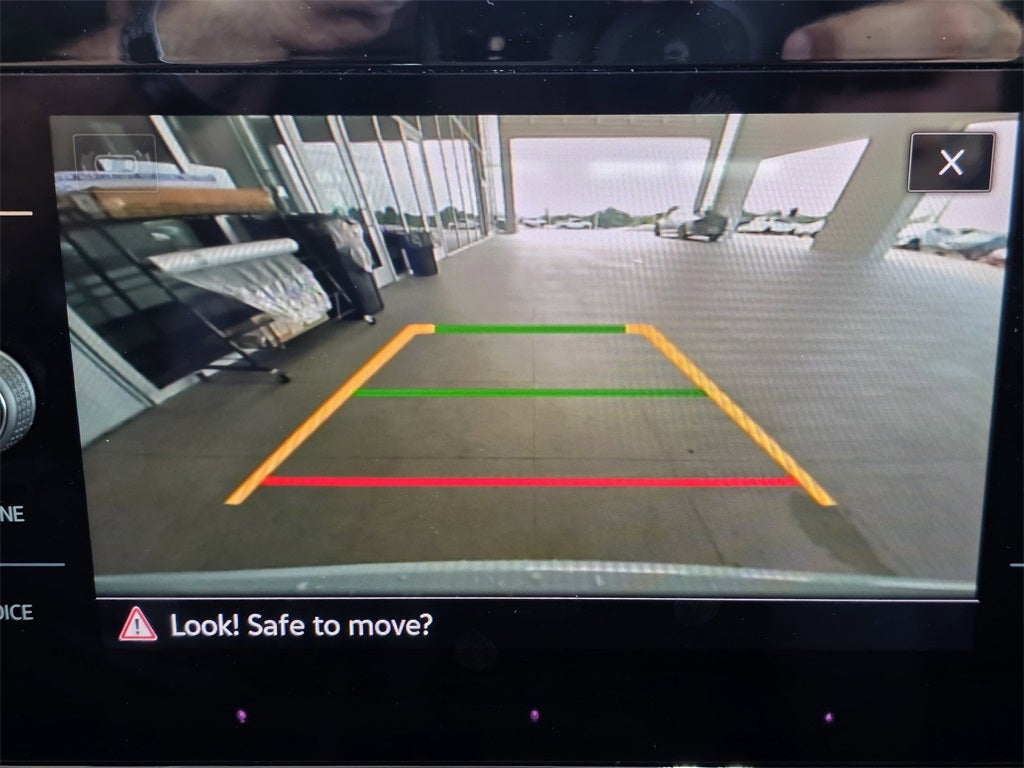 2025 Volkswagen Taos 1.5T SE Black