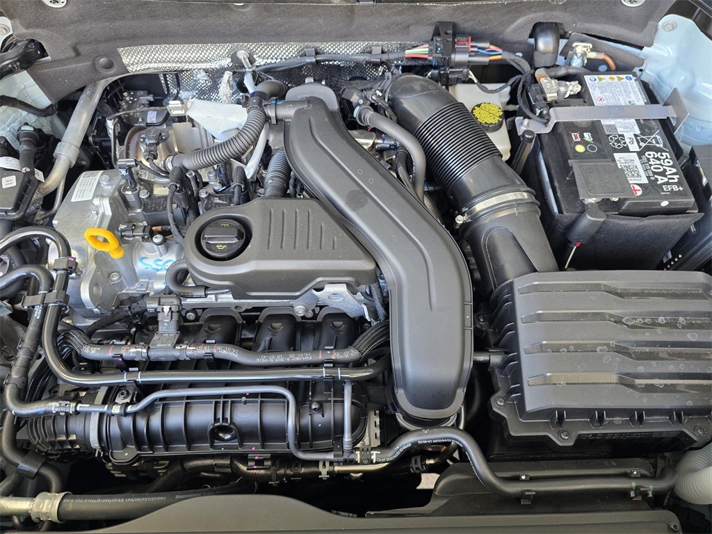 2025 Volkswagen Taos 1.5T SE Black