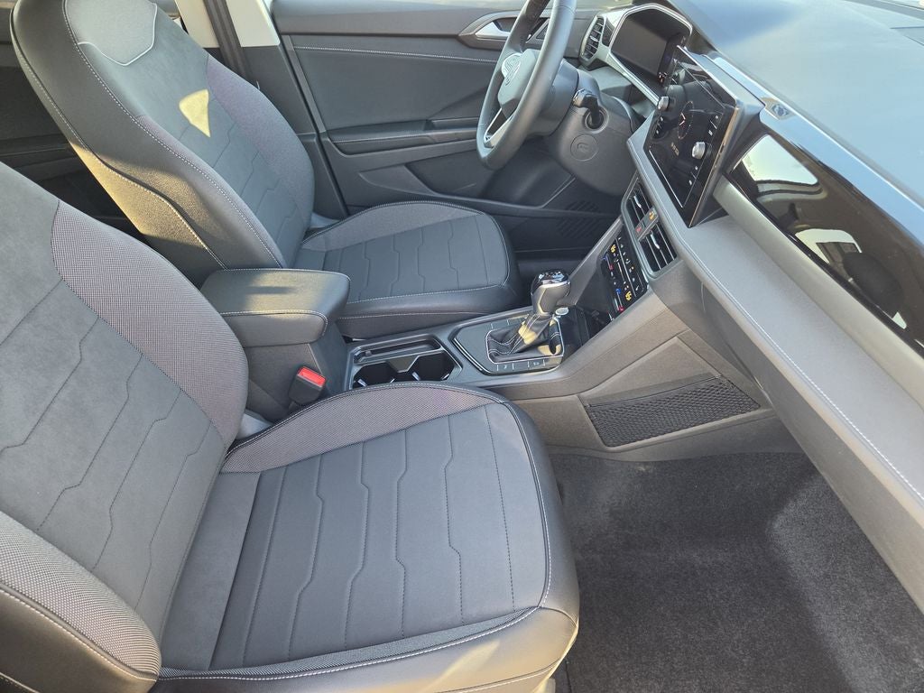 2027 Volkswagen Taos 1.5T SE