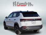 2027 Volkswagen Taos 1.5T SE