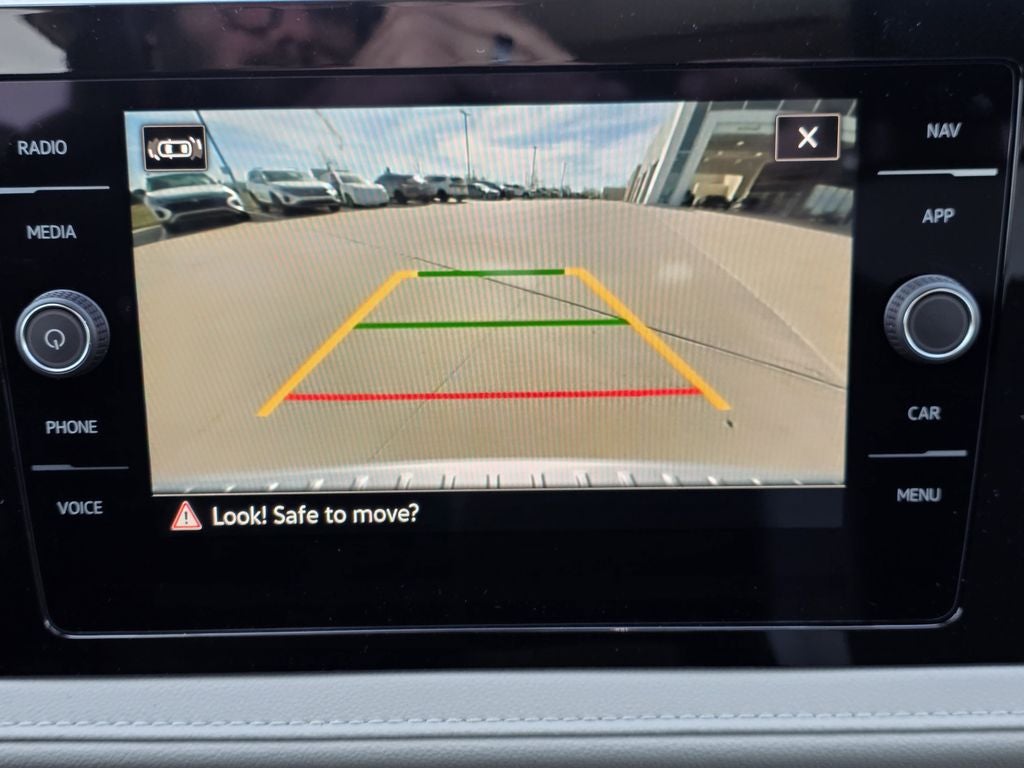 2026 Volkswagen Taos 1.5T SEL