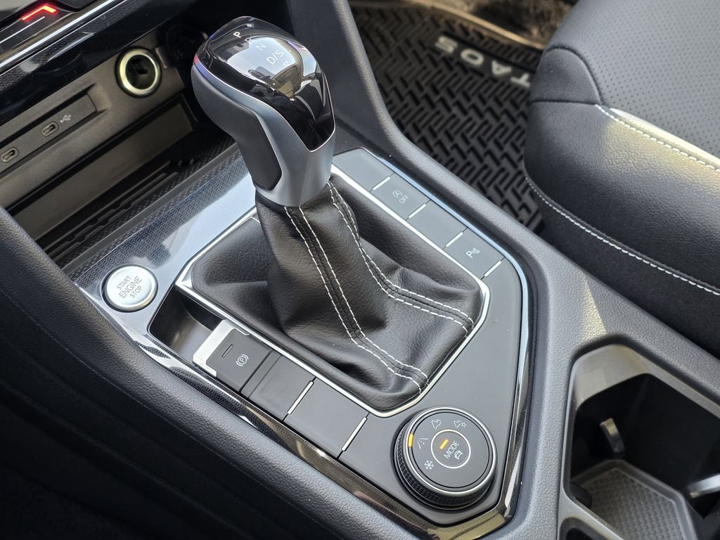 2026 Volkswagen Taos 1.5T SEL