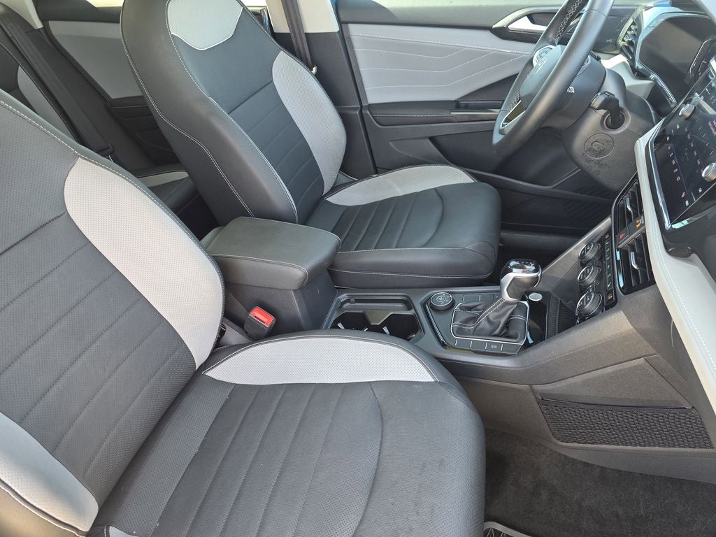 2024 Volkswagen Taos 1.5T SEL