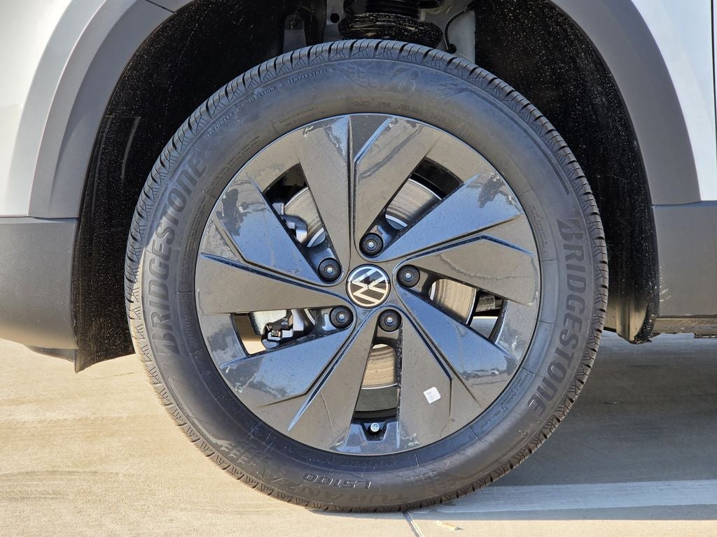 2027 Volkswagen Taos 1.5T S