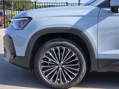 2025 Volkswagen Taos 1.5T SE