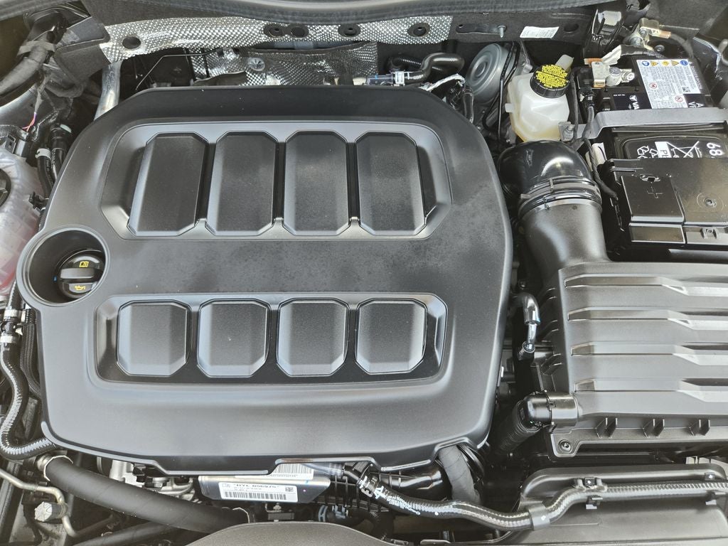 2025 Volkswagen Tiguan 2.0T SE
